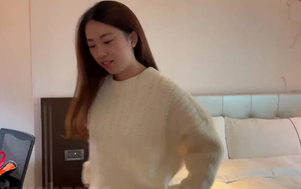 身材苗条清纯素颜皮裤姐姐-南橘大神