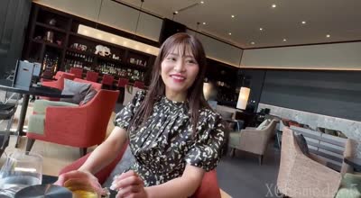 FC2PPV-4693923曾在业界奋战十年的传奇级AV女优成为我肉棒的最爱