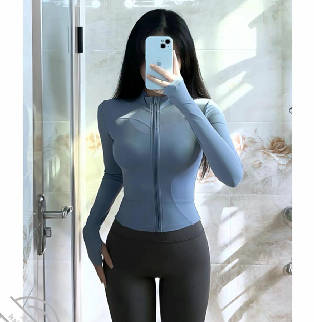 内射瑜伽裤翘臀人妻迷人的大屁股就应该狠狠后入